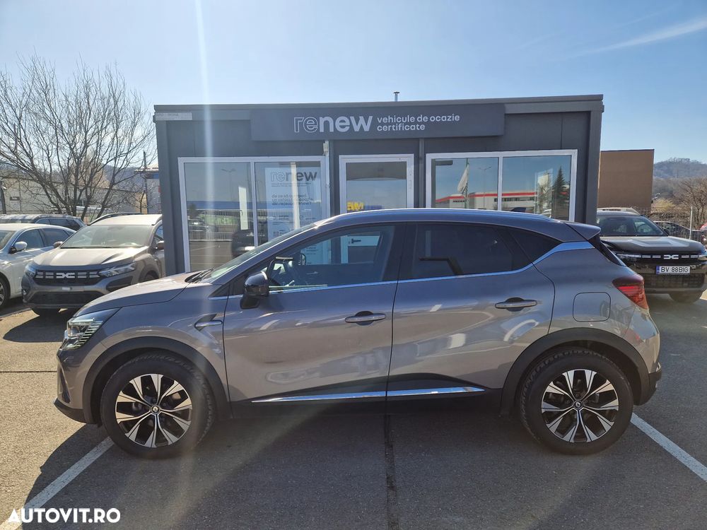 Renault Captur PHEV 160 Techno - 8