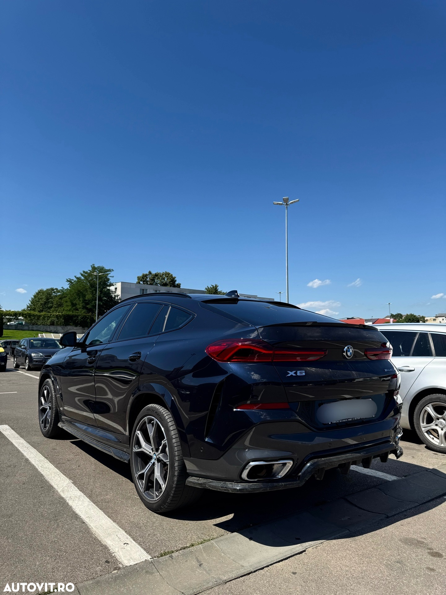 BMW X6 xDrive40i - 16