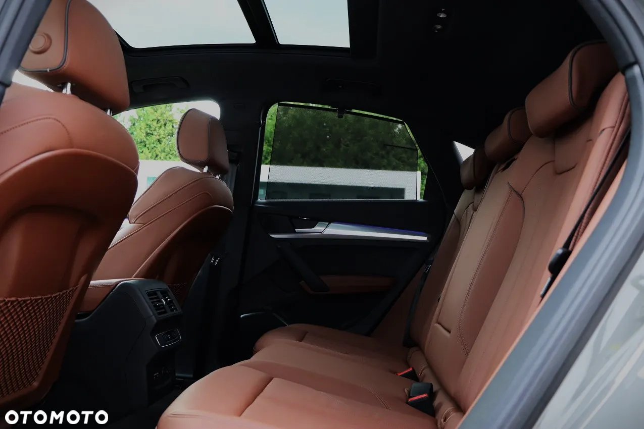 Audi Q5 Sportback - 25