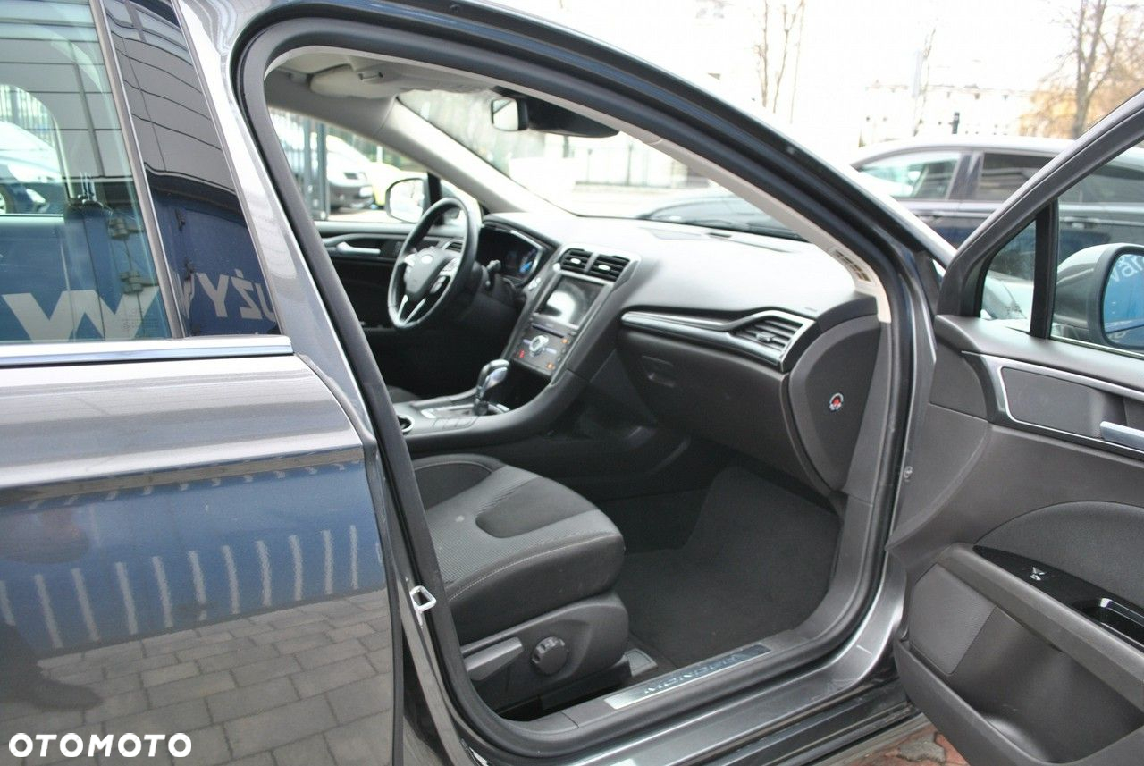 Ford Mondeo - 21