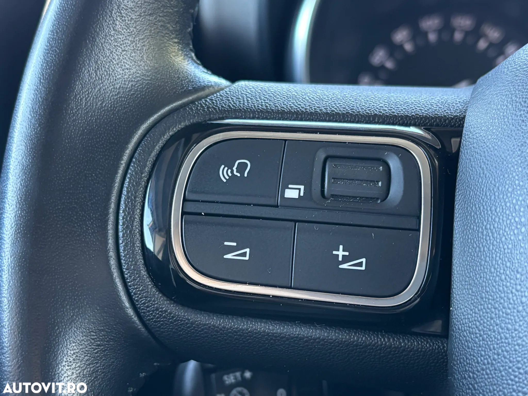 Citroën C3 AIRCROSS 1.2 PureTech S&S EAT6 Feel - 18