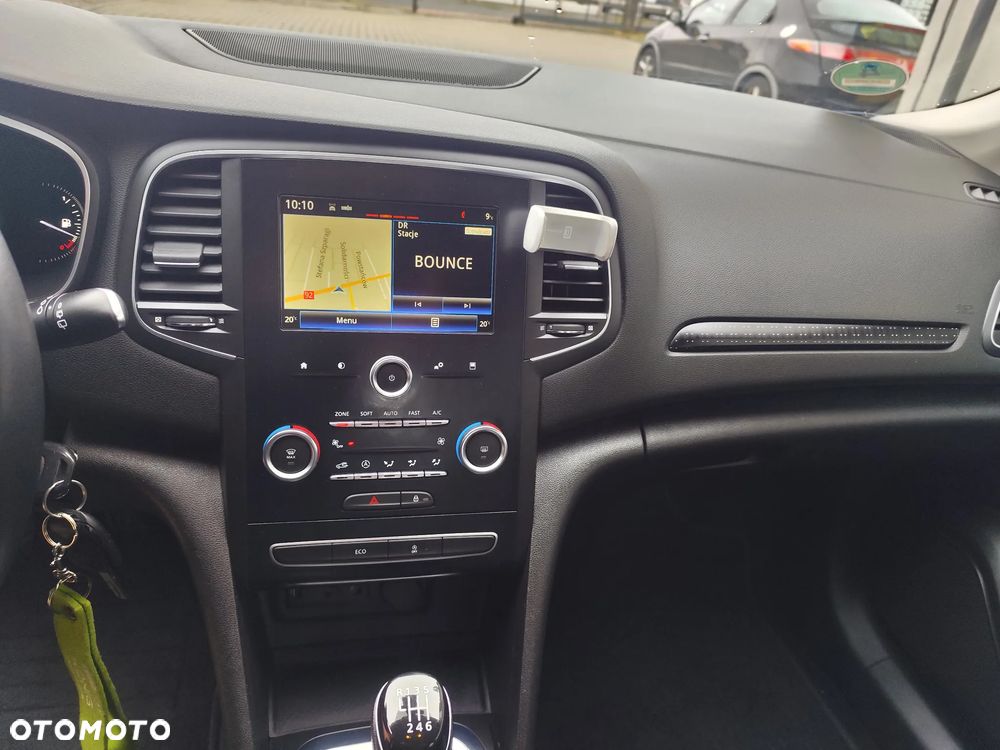 Renault Megane ENERGY TCe 100 LIFE - 22