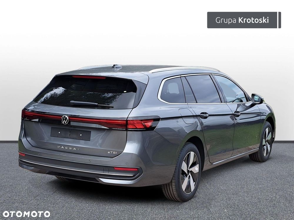 Volkswagen Passat - 9