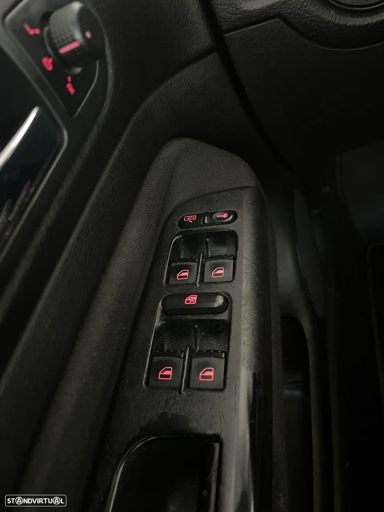 VW Golf Variant 1.9 TDi Confl Tip AC - 20