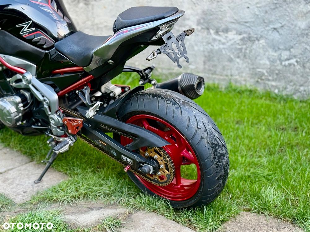 Kawasaki Z 900 - 15