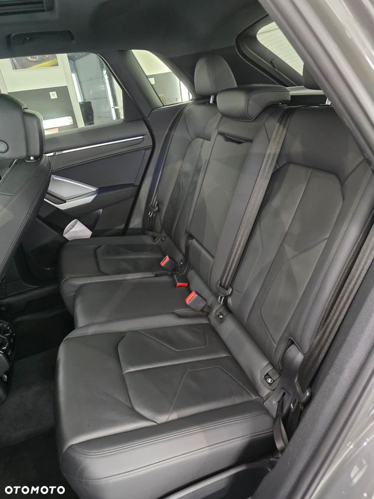 Audi Q3 - 6