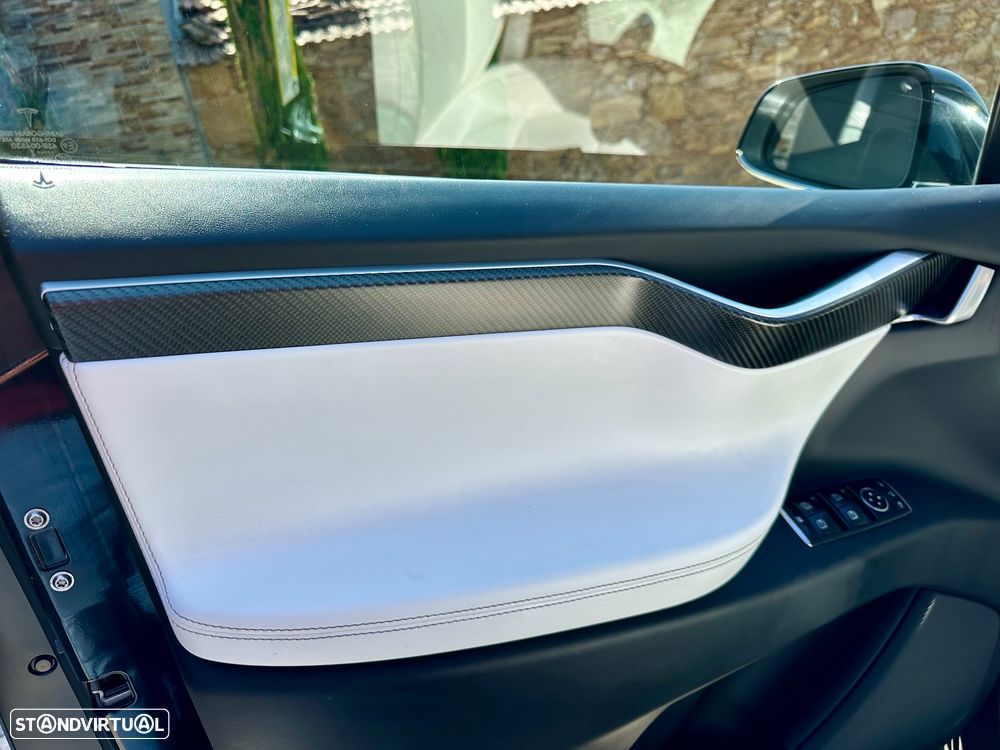 Tesla Model X P90D AWD - 16