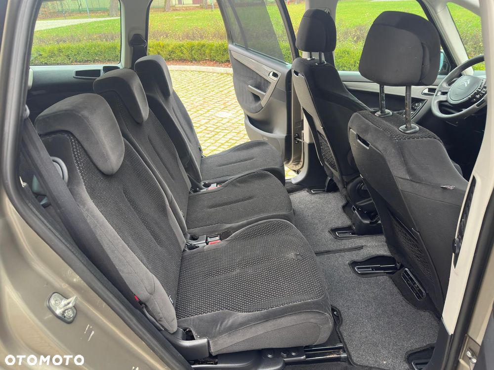 Citroën C4 Grand Picasso 1.8 16V Style - 33