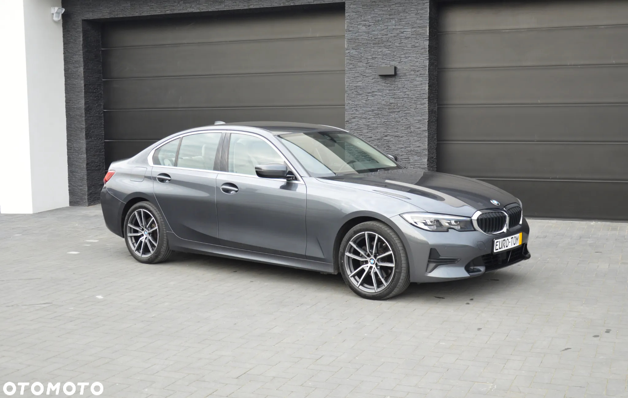 BMW Seria 3 320i Sport Line - 9
