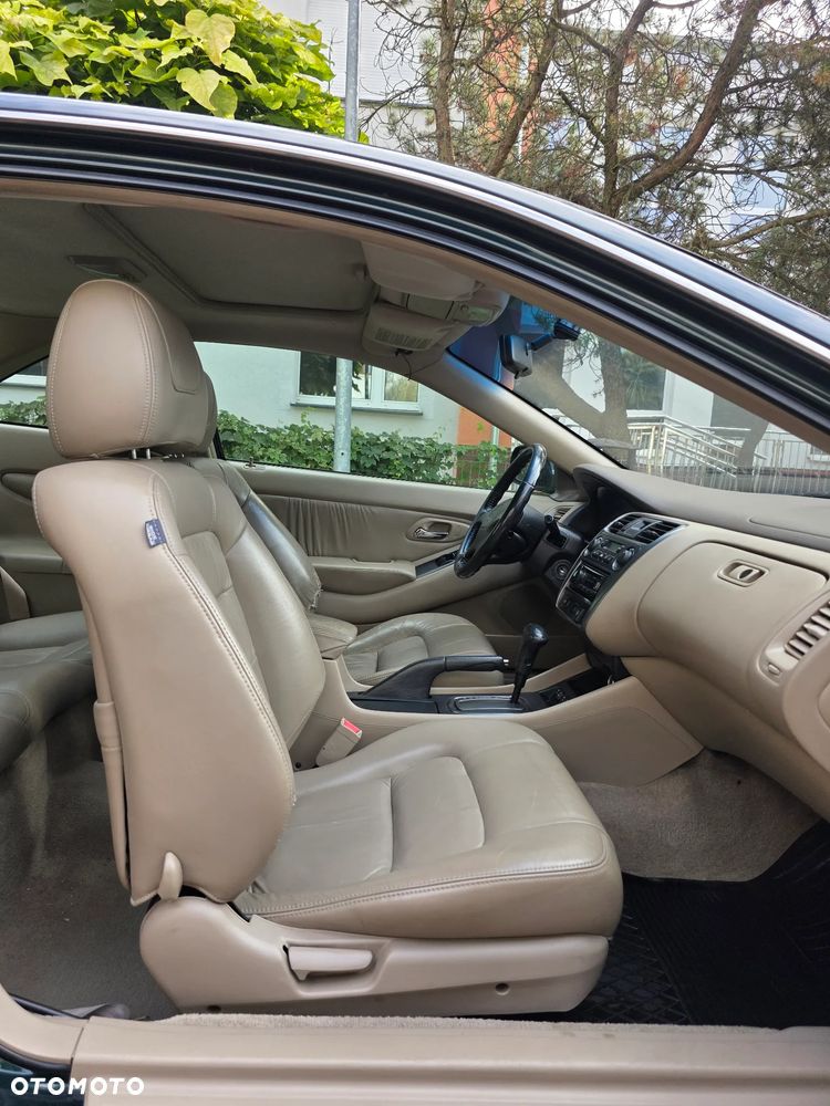Honda Accord 3.0 V6 EX - 31