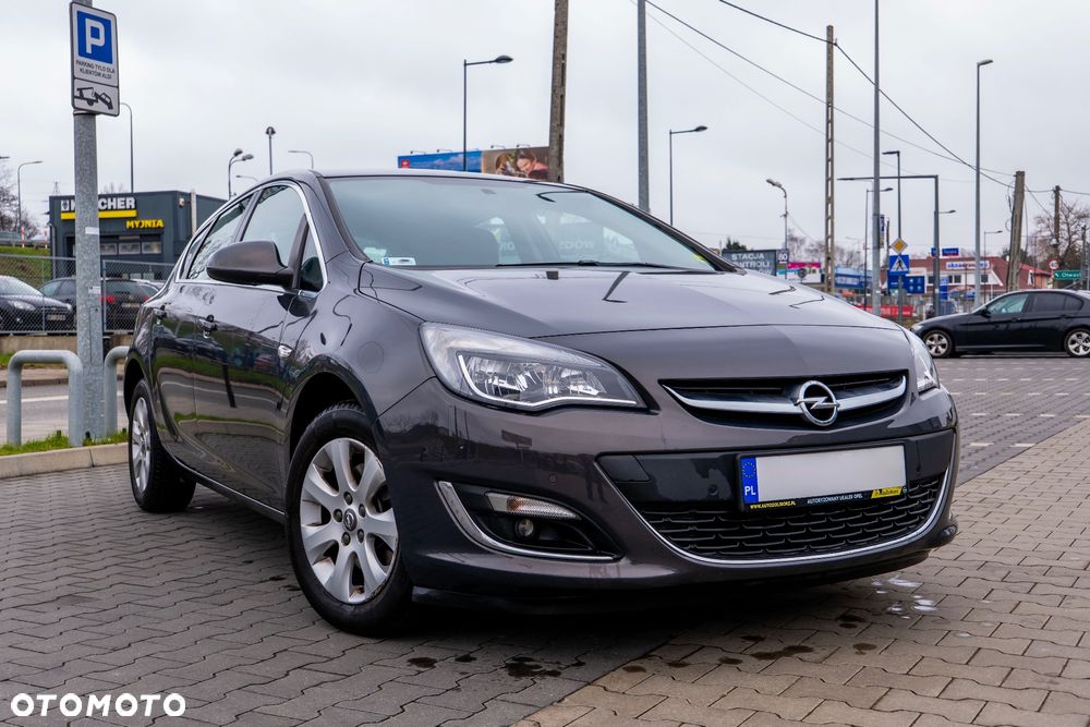 Opel Astra 1.7 CDTI Cosmo - 19