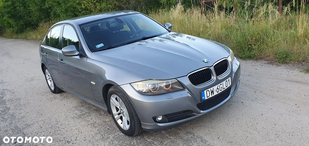 BMW Seria 3 318i - 7