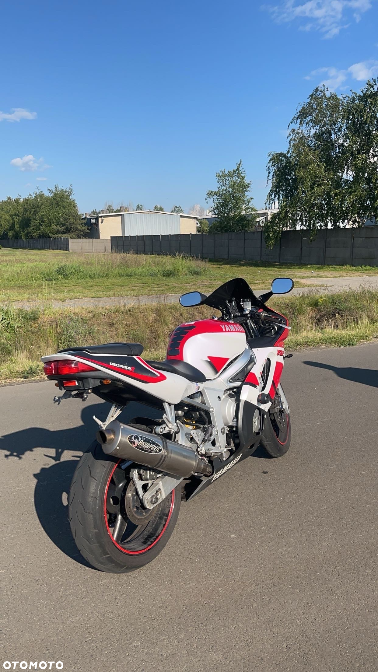 Yamaha R6 - 13