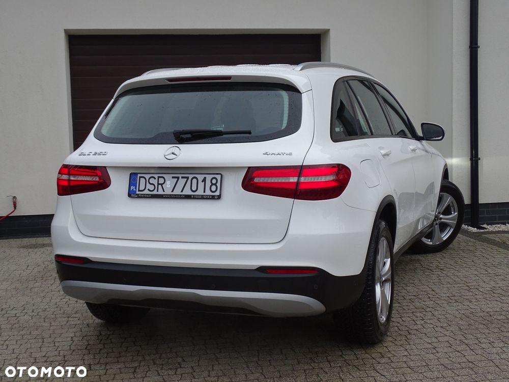 Mercedes-Benz GLC 250 4Matic 9G-TRONIC - 8