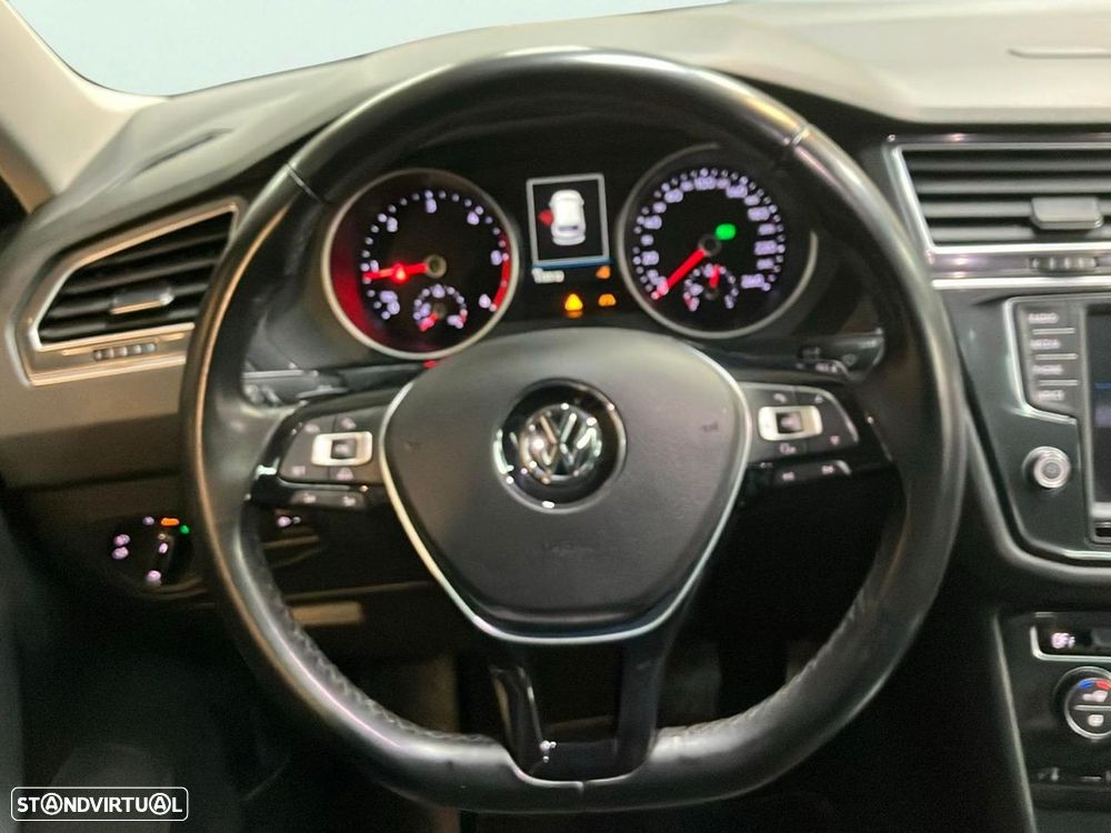 VW Tiguan - 11