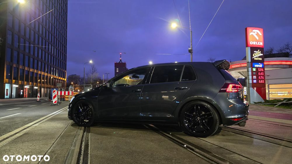 Volkswagen Golf 1.4 GTE Plug-In-Hybrid DSG - 2