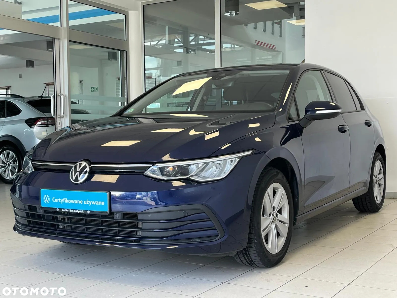 Volkswagen Golf VIII 1.5 TSI EVO Life - 9