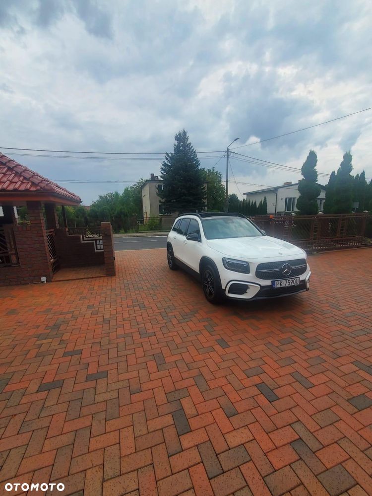 Mercedes-Benz GLB 250 4Matic 8G-DCT Edition AMG Line - 3
