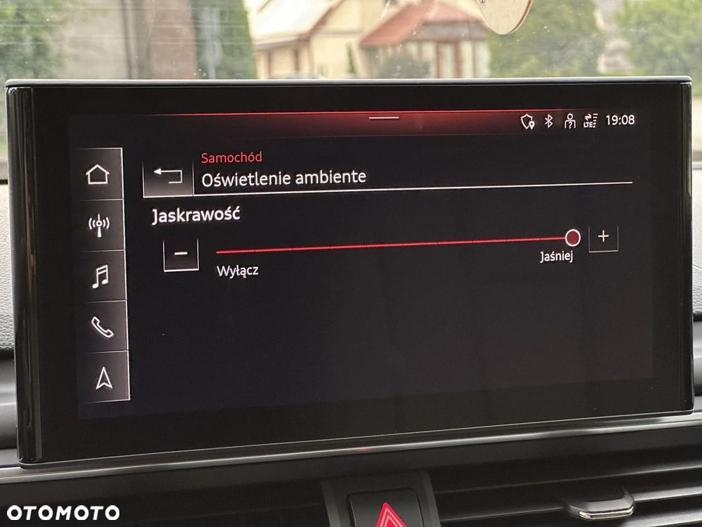 Audi A4 Avant - 30
