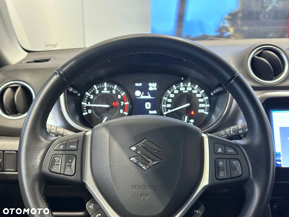 Suzuki Vitara 1.4 Boosterjet mHEV Premium Plus 2WD - 17