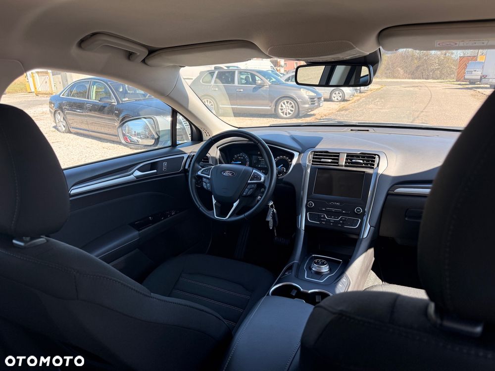 Ford Mondeo 2.0 EcoBlue Titanium - 13