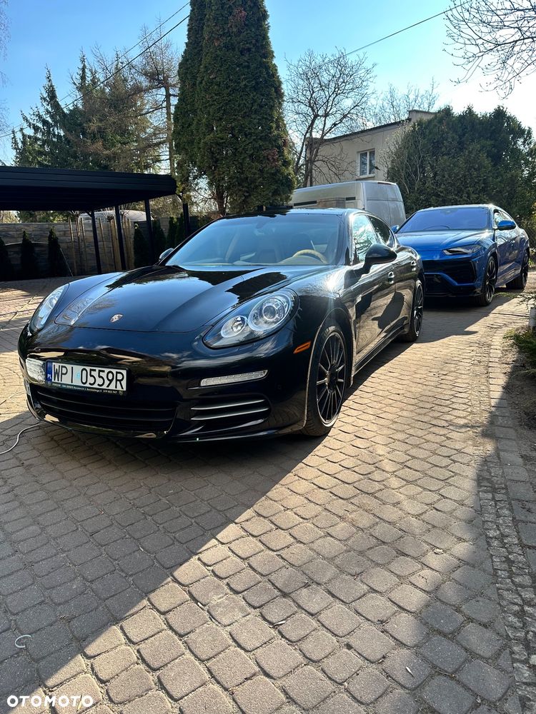 Porsche Panamera 4 PDK - 2