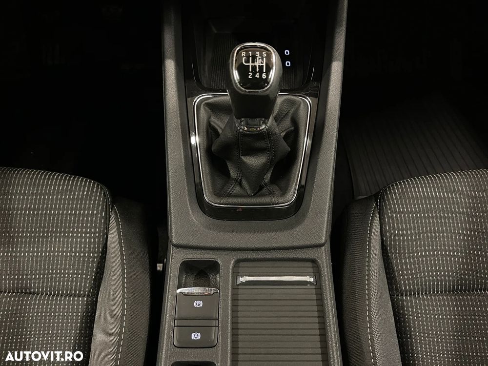 Skoda Octavia 2.0 TDI Ambition - 26