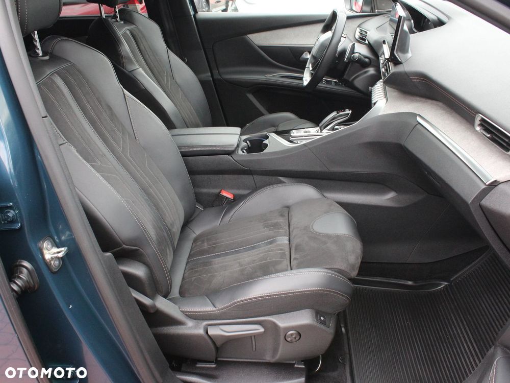 Peugeot 5008 1.2 PureTech GT Pack S&S EAT8 - 16