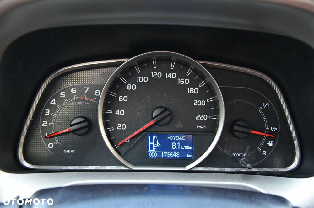 Toyota RAV4 2.0 Premium 4x4 - 11