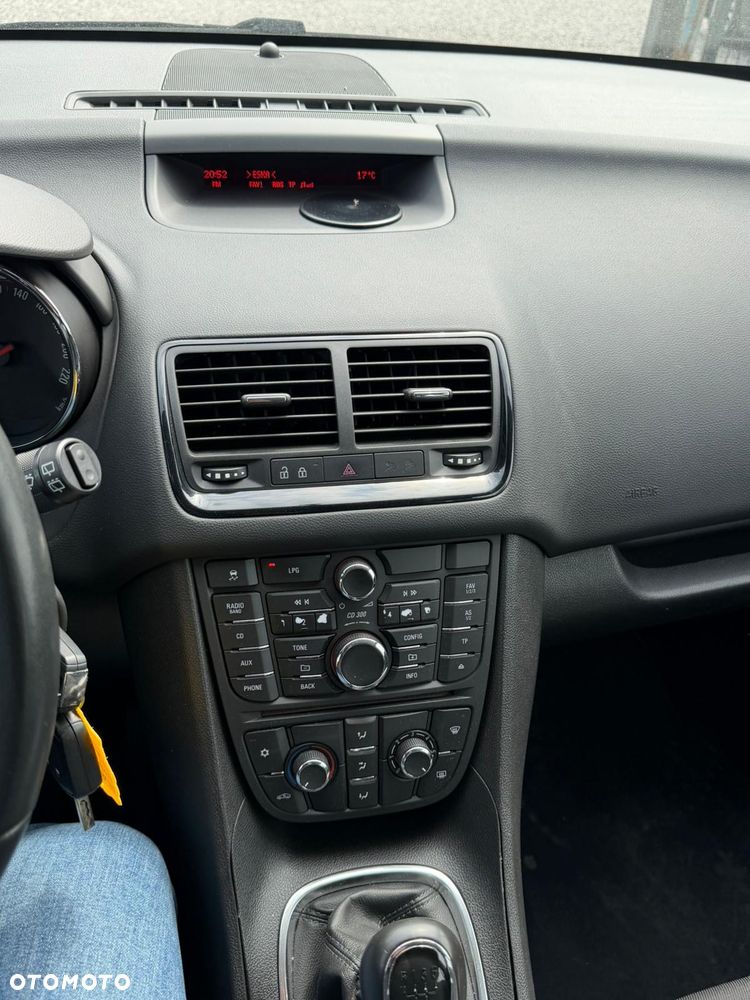 Opel Meriva 1.4 Active - 17