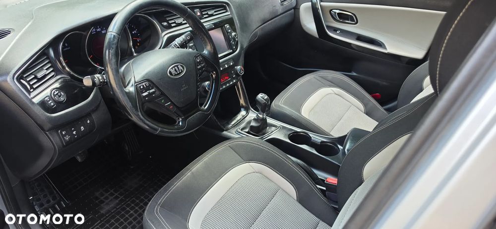 Kia Ceed 1.6 CRDi L Business Line - 21