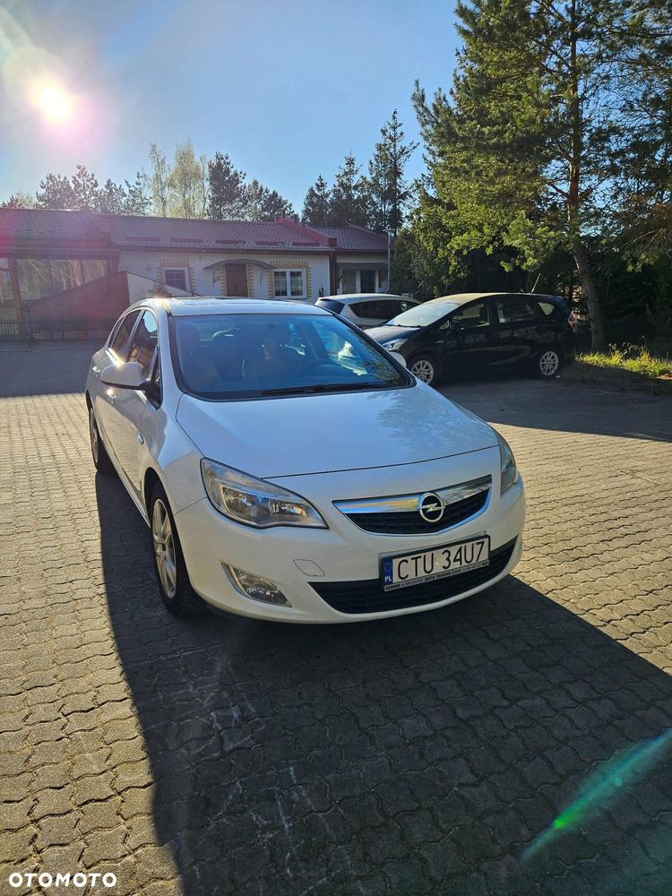 Opel Astra 1.7 CDTI - 14