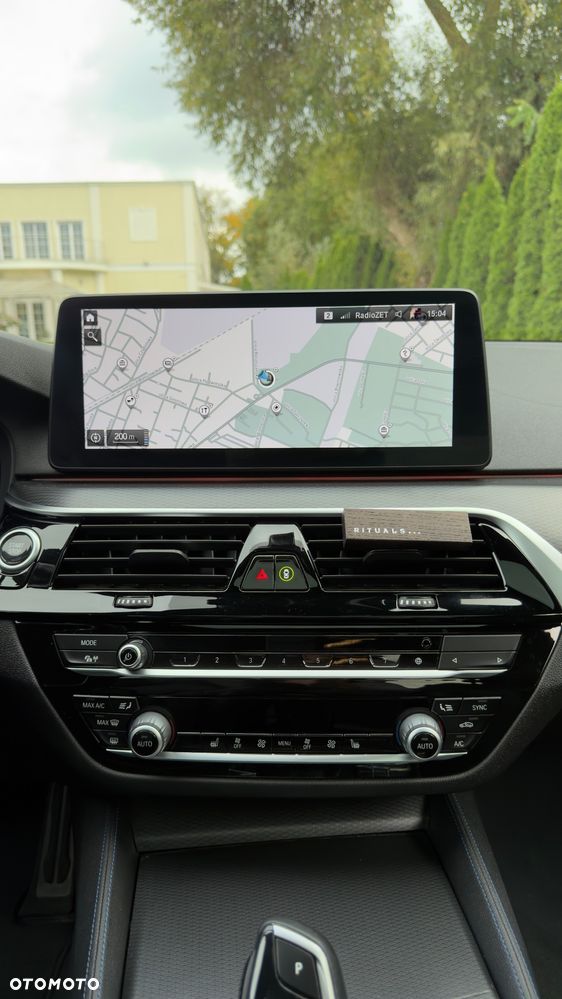 BMW Seria 5 530e xDrive - 13