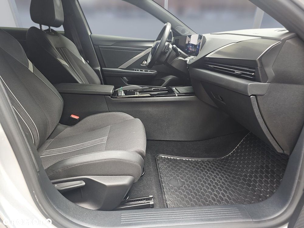 Opel Astra 1.5 CDTI GS S&S - 11