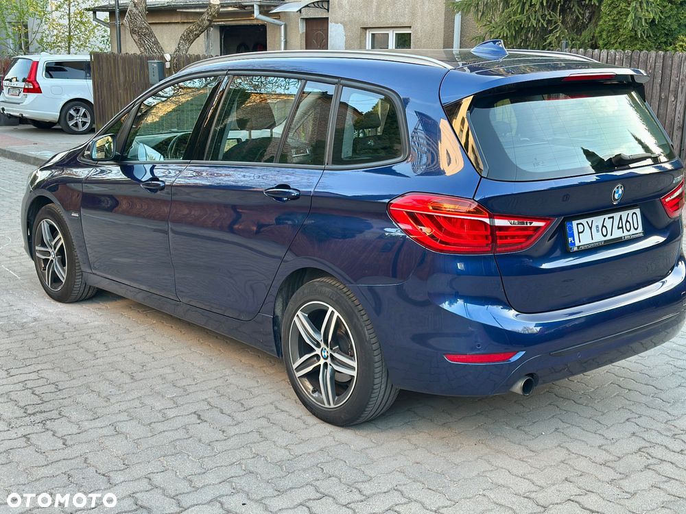 BMW Seria 2 218i Sport Line - 4