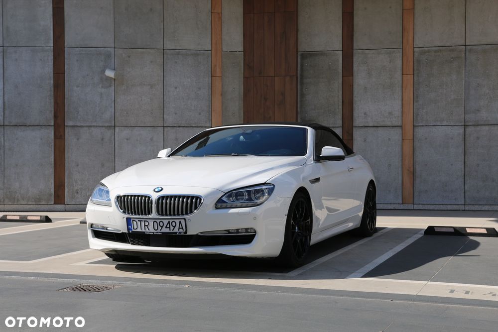 BMW Seria 6 650i - 14