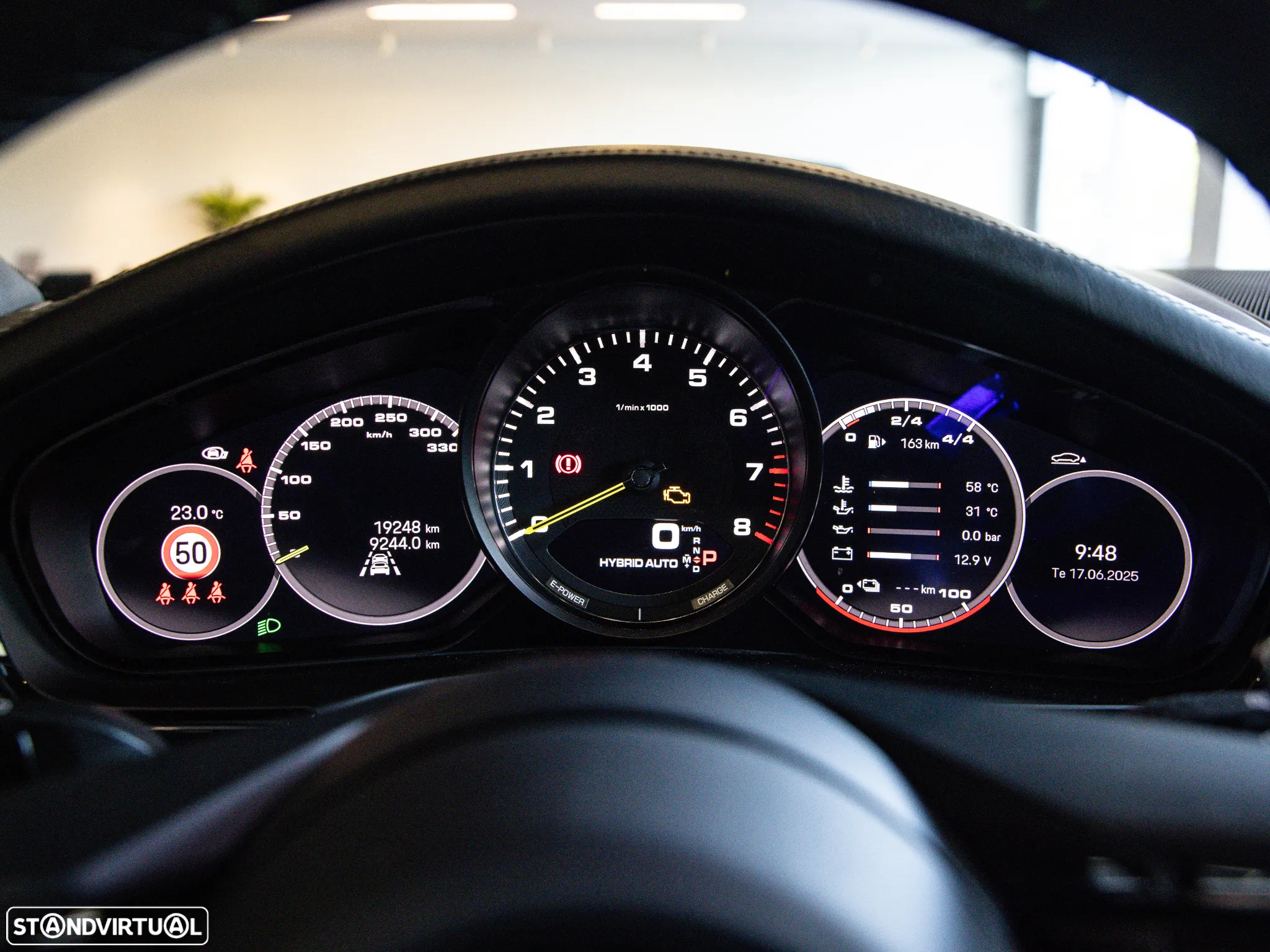 Porsche Panamera Sport Turismo 4S E-Hybrid - 48