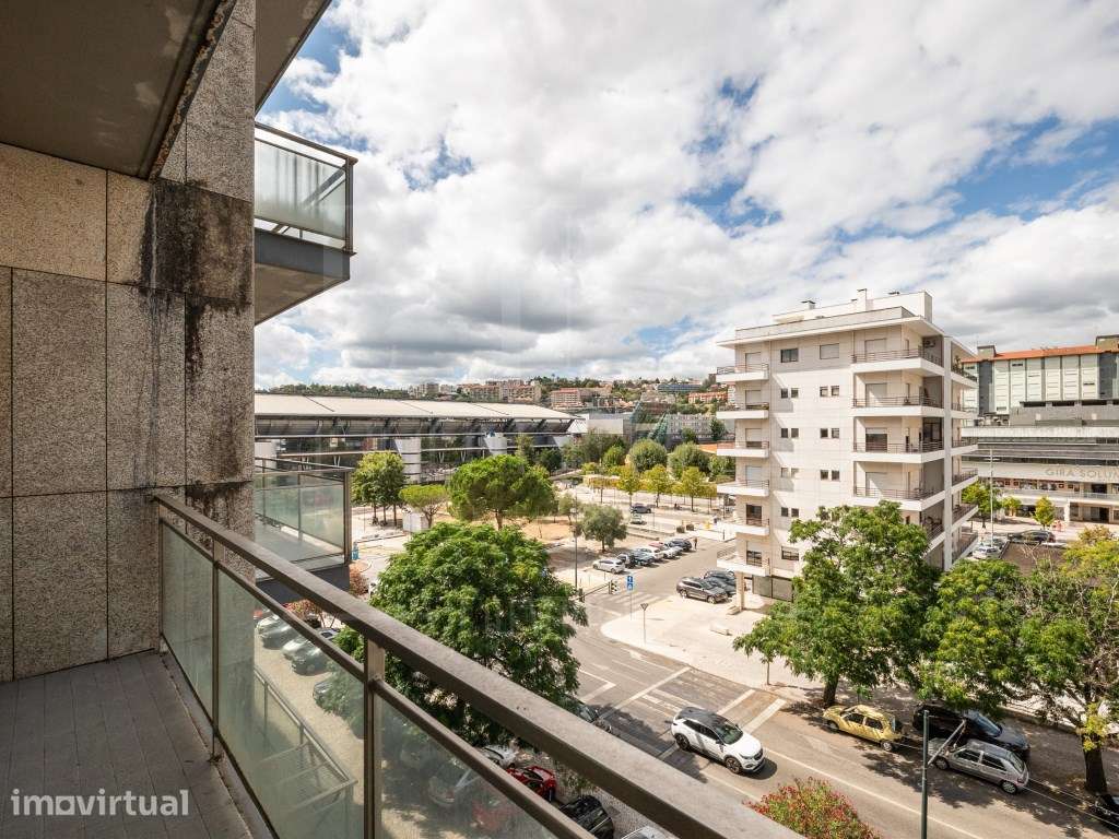 ARRENDAMENTO | Apartamento T2 | Rua Jorge Anjinho, Coimbra - Grande imagem: 5/30