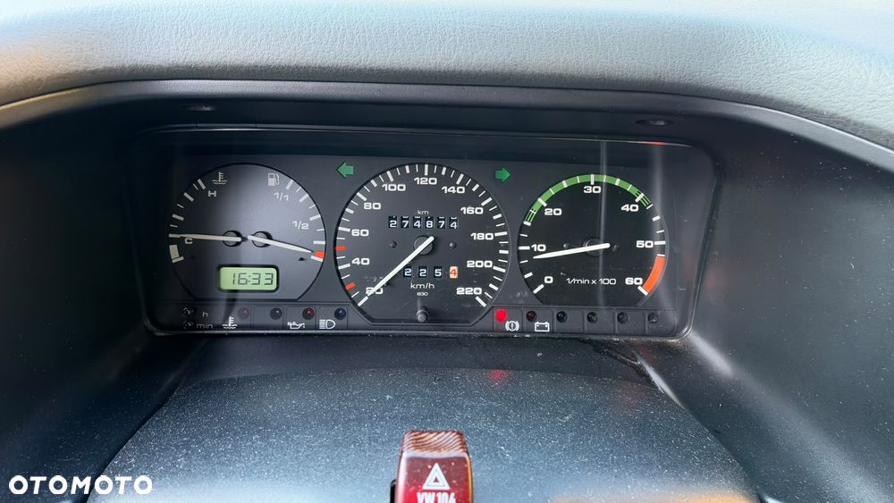 Volkswagen Multivan Standard - 15