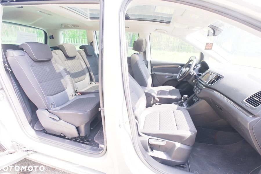 Volkswagen Sharan 2.0 TDI BMT Comfortline DSG - 8