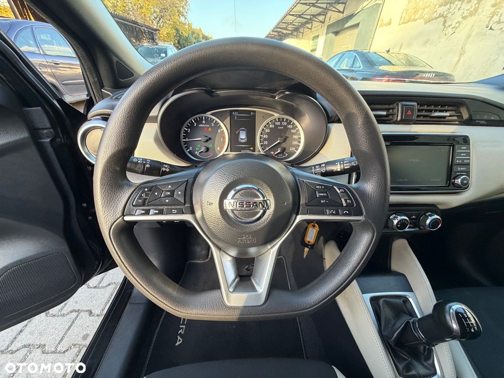 Nissan Micra 1.0 Visia Plus - 16