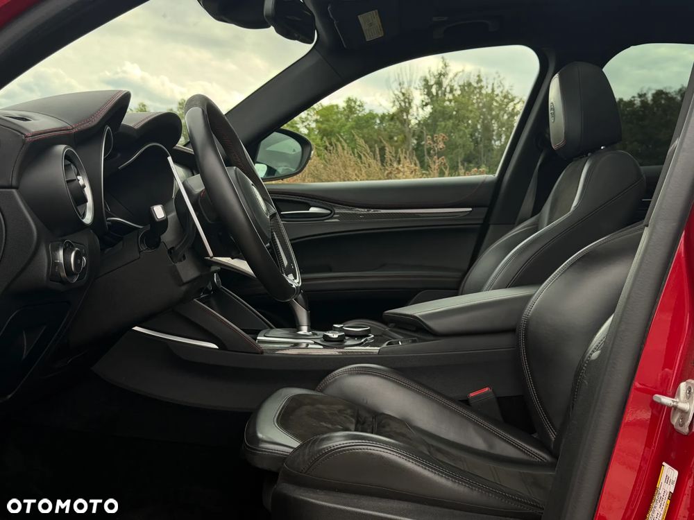 Alfa Romeo Stelvio 2.9 V6 Bi-Turbo Quadrifoglio Q4 - 9