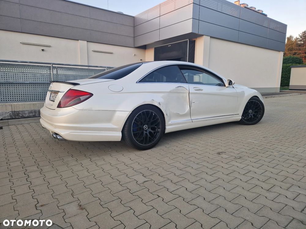 Mercedes-Benz CL 500 - 8