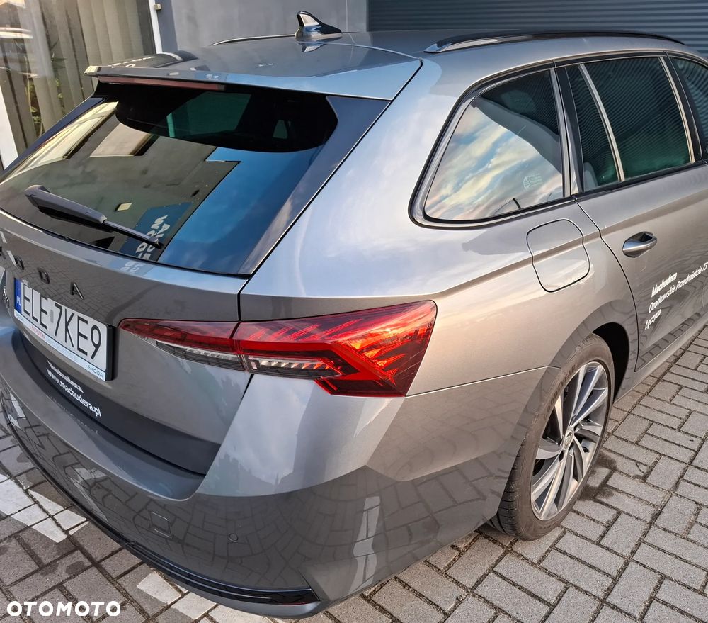 Skoda Octavia 2.0 TDI Sportline DSG - 13