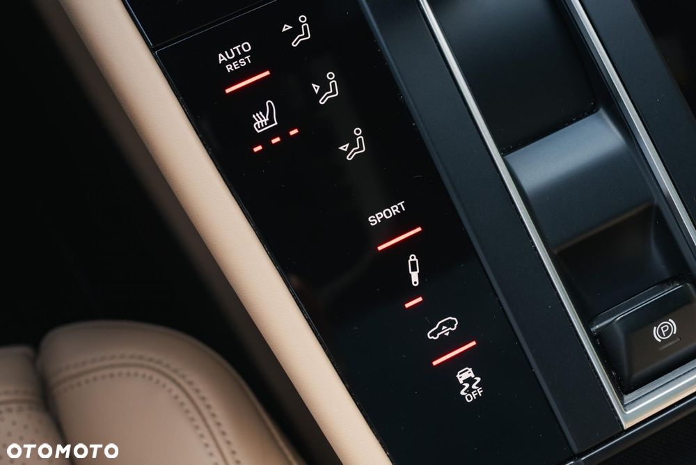 Porsche Macan Standard - 22