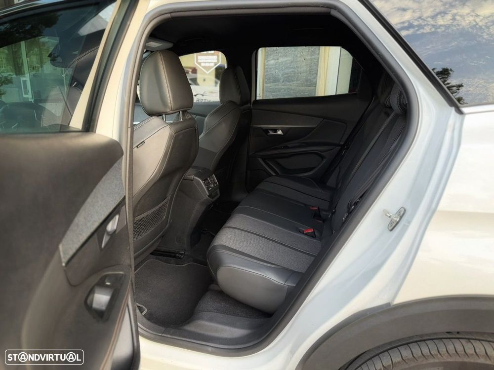 Peugeot 3008 1.6 BlueHDi GT Line - 19