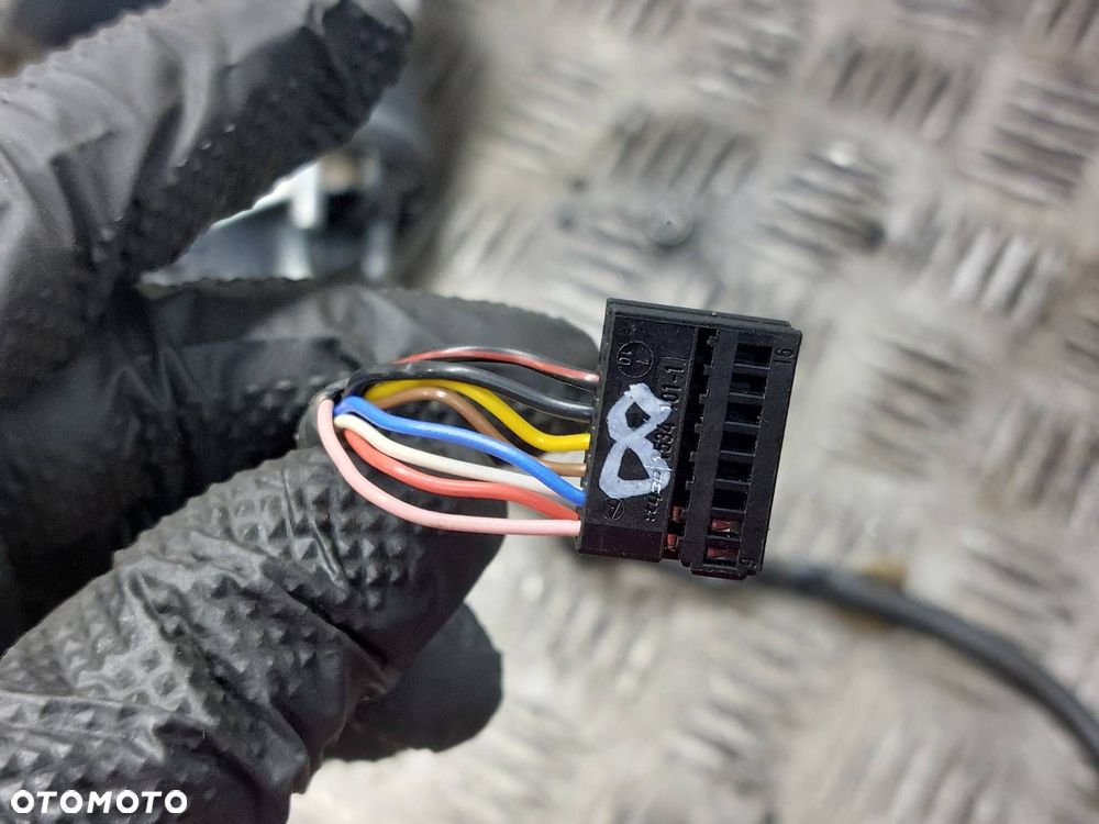 LUSTERKO LEWE ELEKTRYCZNE SEAT EXEO I LB9A 8 PIN EU - 11