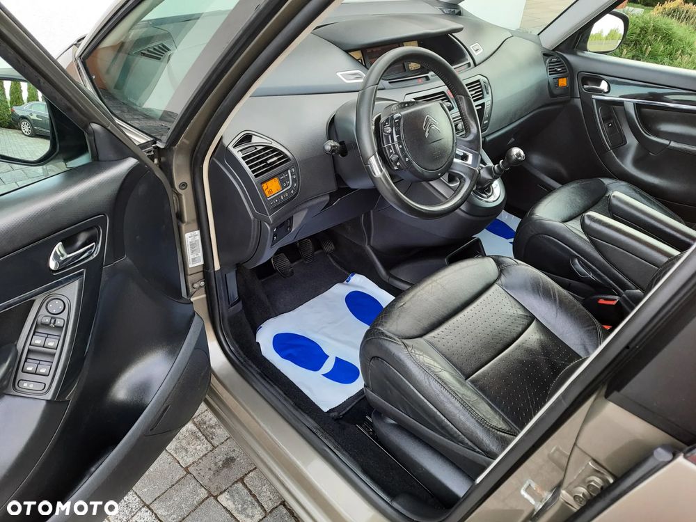 Citroën C4 Picasso 1.6 HDi Impress - 11