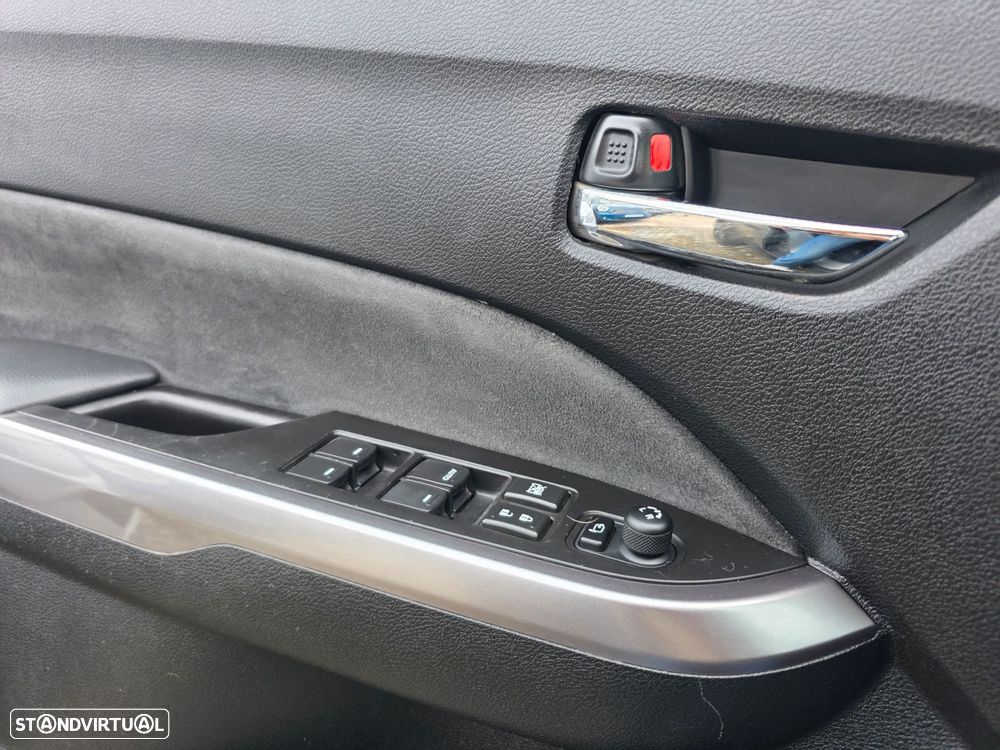 Suzuki Vitara - 21
