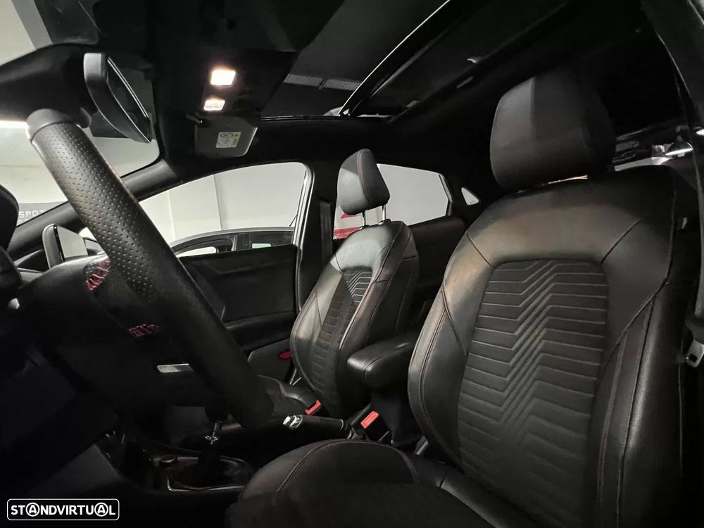 Ford Puma 1.0 EcoBoost MHEV ST-Line X Vivid Ruby Edition - 23